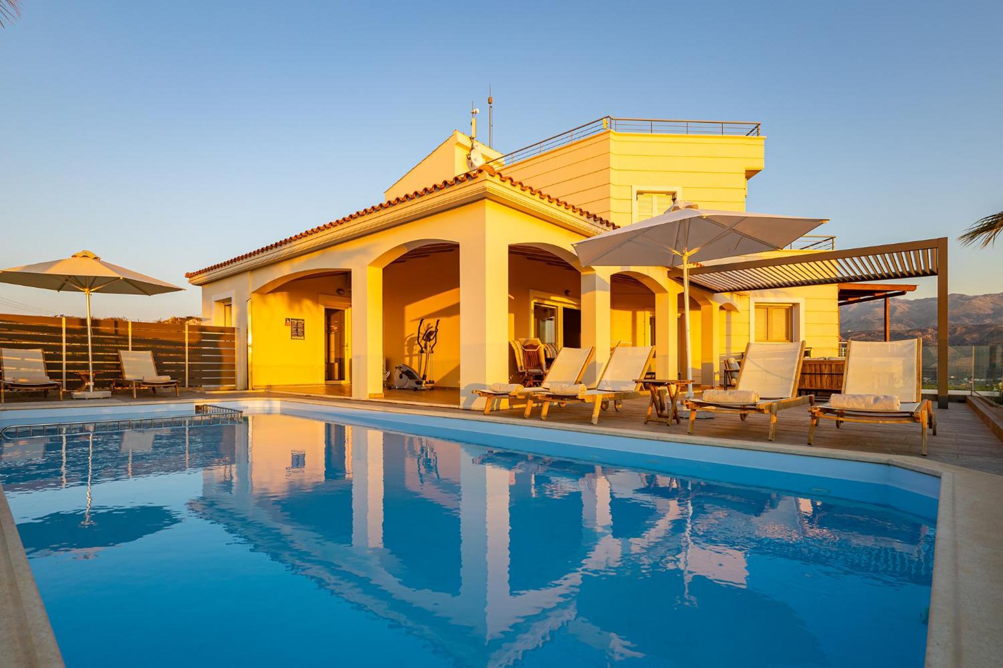 Karmilos Hill Villa Chania  Buitenkant foto