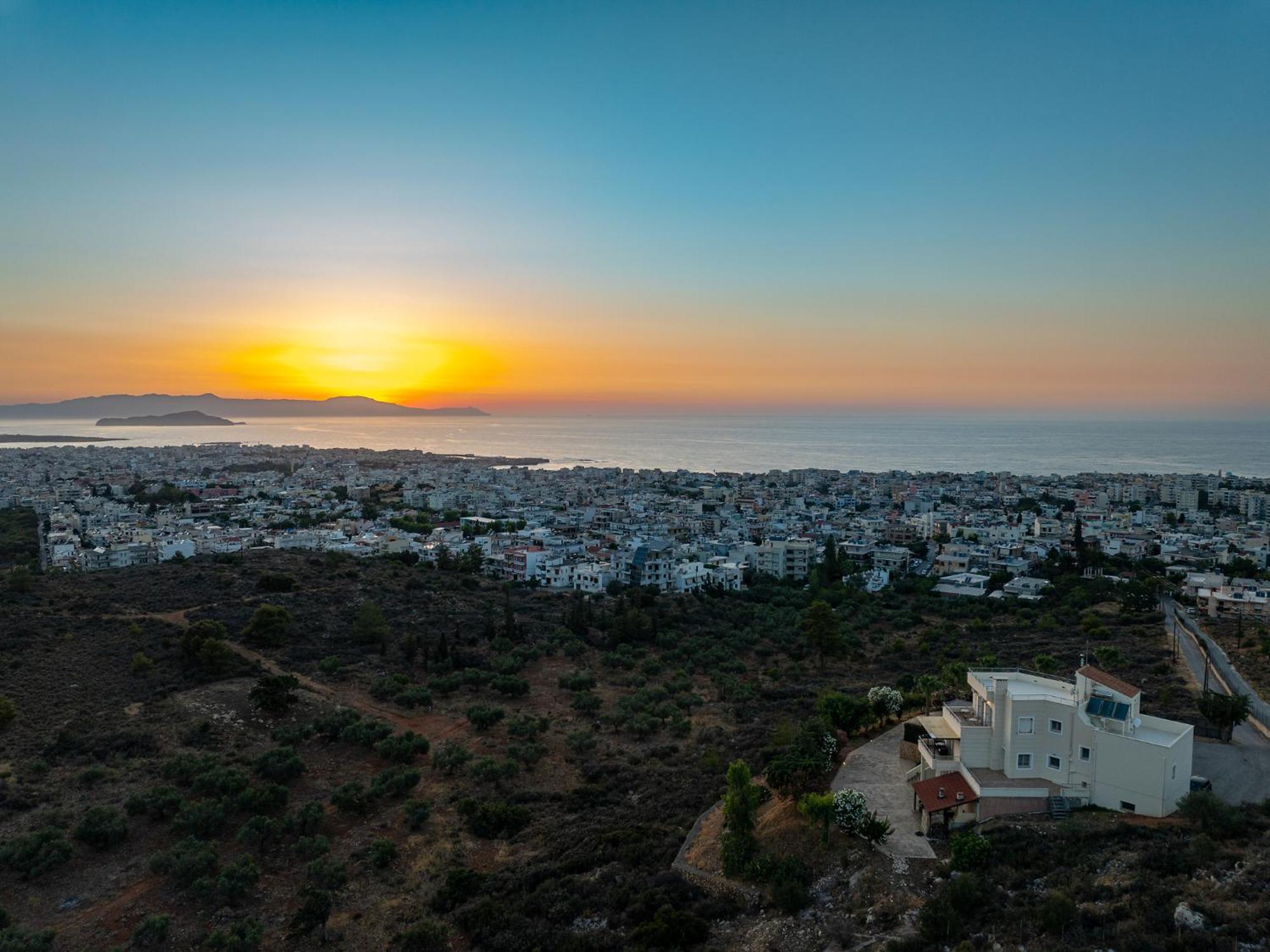 Karmilos Hill Villa Chania  Buitenkant foto