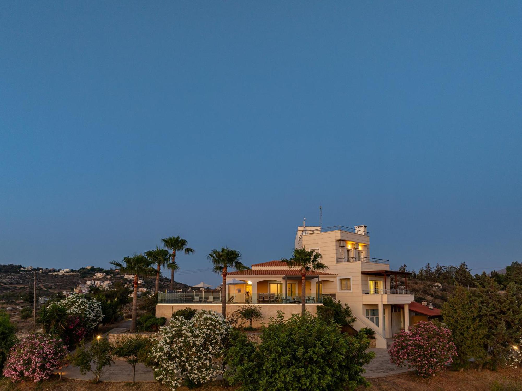 Karmilos Hill Villa Chania  Buitenkant foto